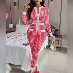SHEIN Women’s Casual Long sleeve Jumpsuit with Houndstooth print Pink Size Small